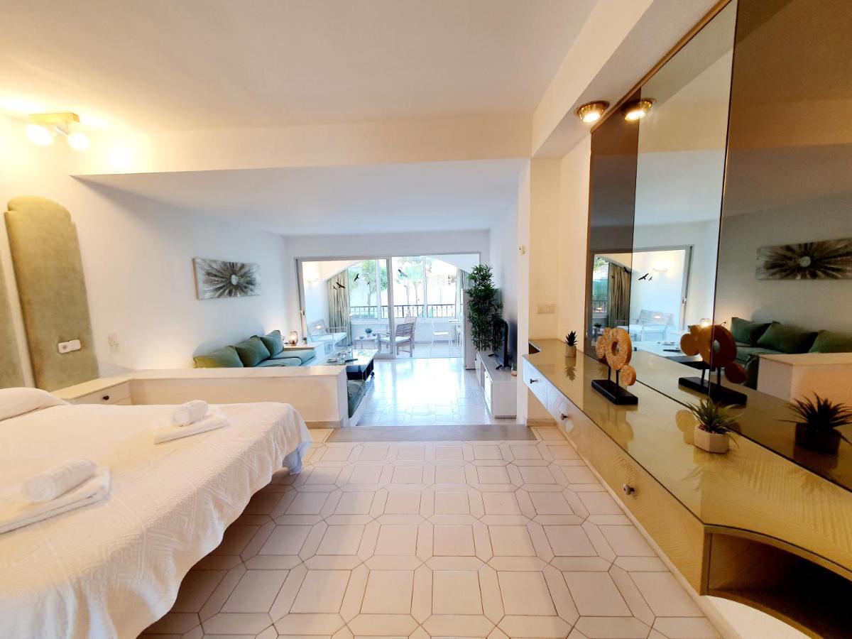 Miraflores Town Apartment Sitio de Calahonda